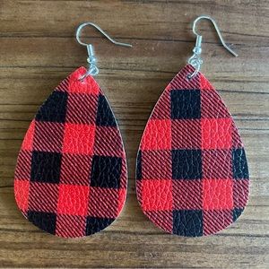Red Buffalo plaid earrings New never worn